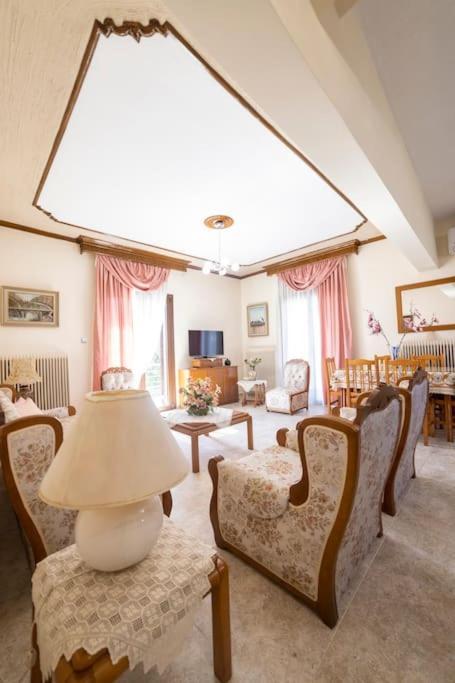 Roula's Cosy Appartement *