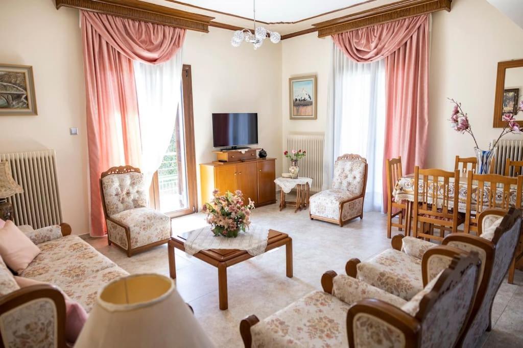 Roula's Cosy Tríkala